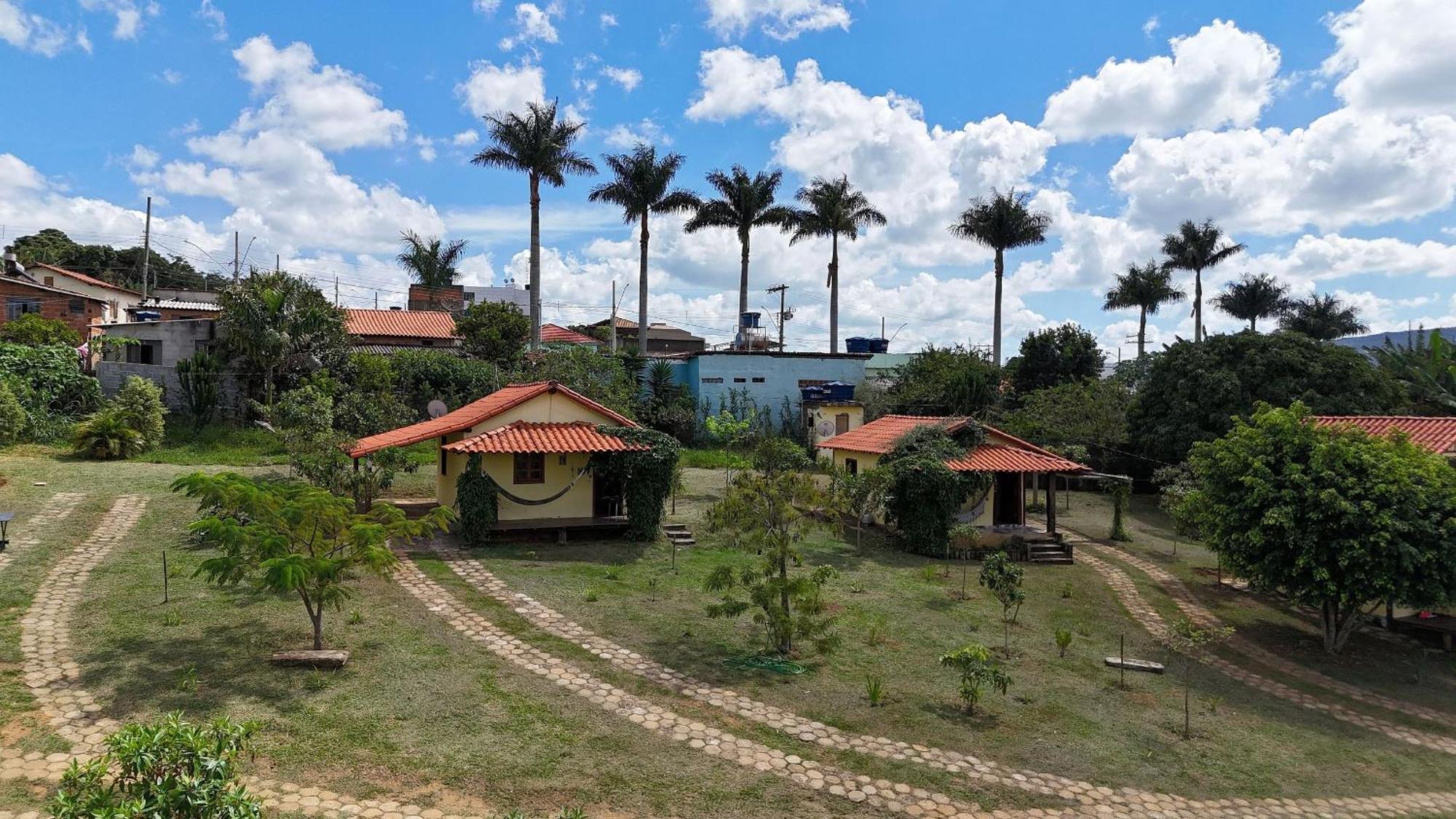 Chales Vila Carrancas - Unidade Centro Bagian luar foto
